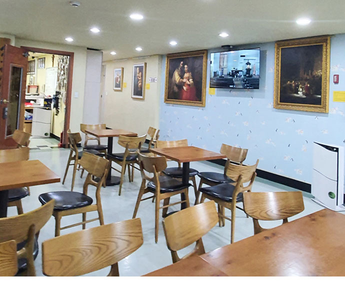 종암동 성당 2층 카페